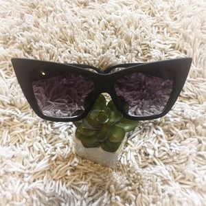 Quay Sunglasses